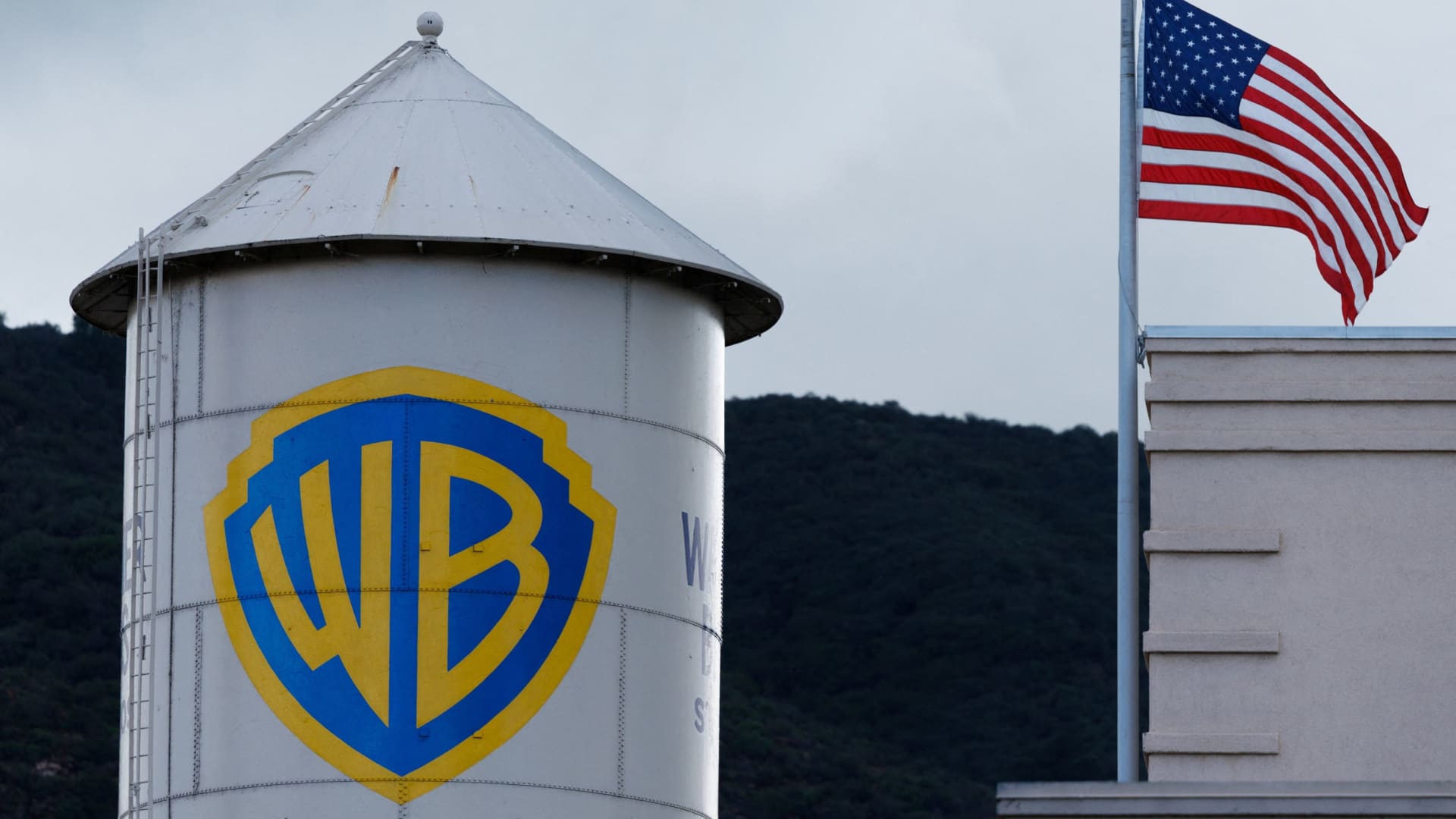 5 things to know before the stock market opens Friday