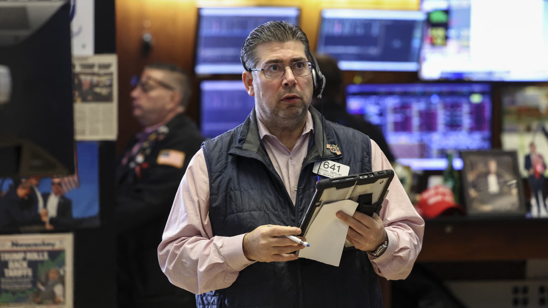 Stock market today: Live updates