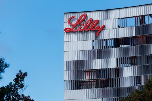Eli Lilly cuts cash prices of Zepbound weight loss drug vials