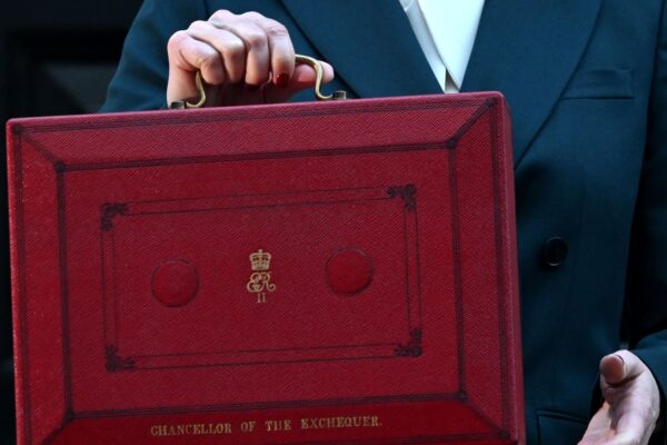 UK fiscal watchdog chair quits over mistakenly published Budget report