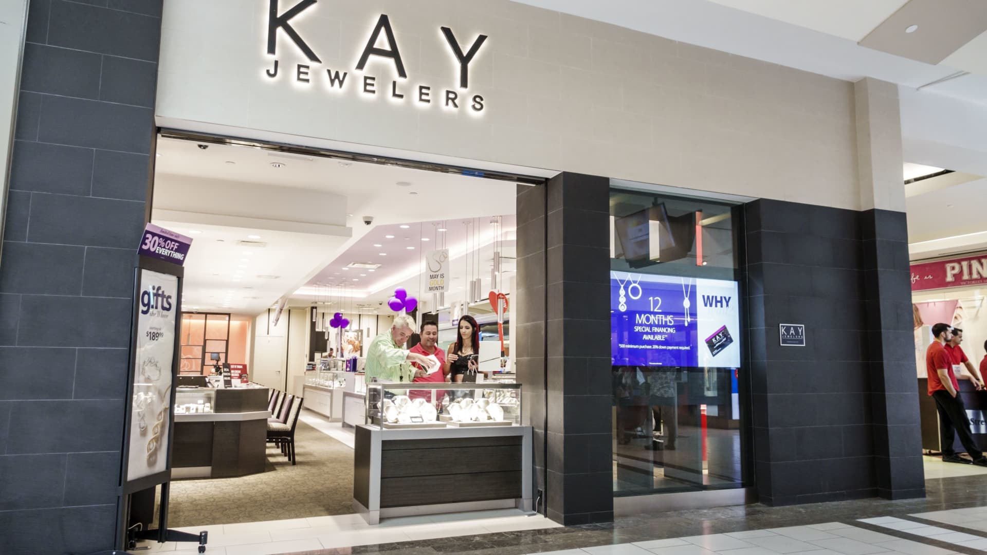 Stocks making the biggest moves premarket: MongoDB, Strategy, Signet Jewelers, Credo and more