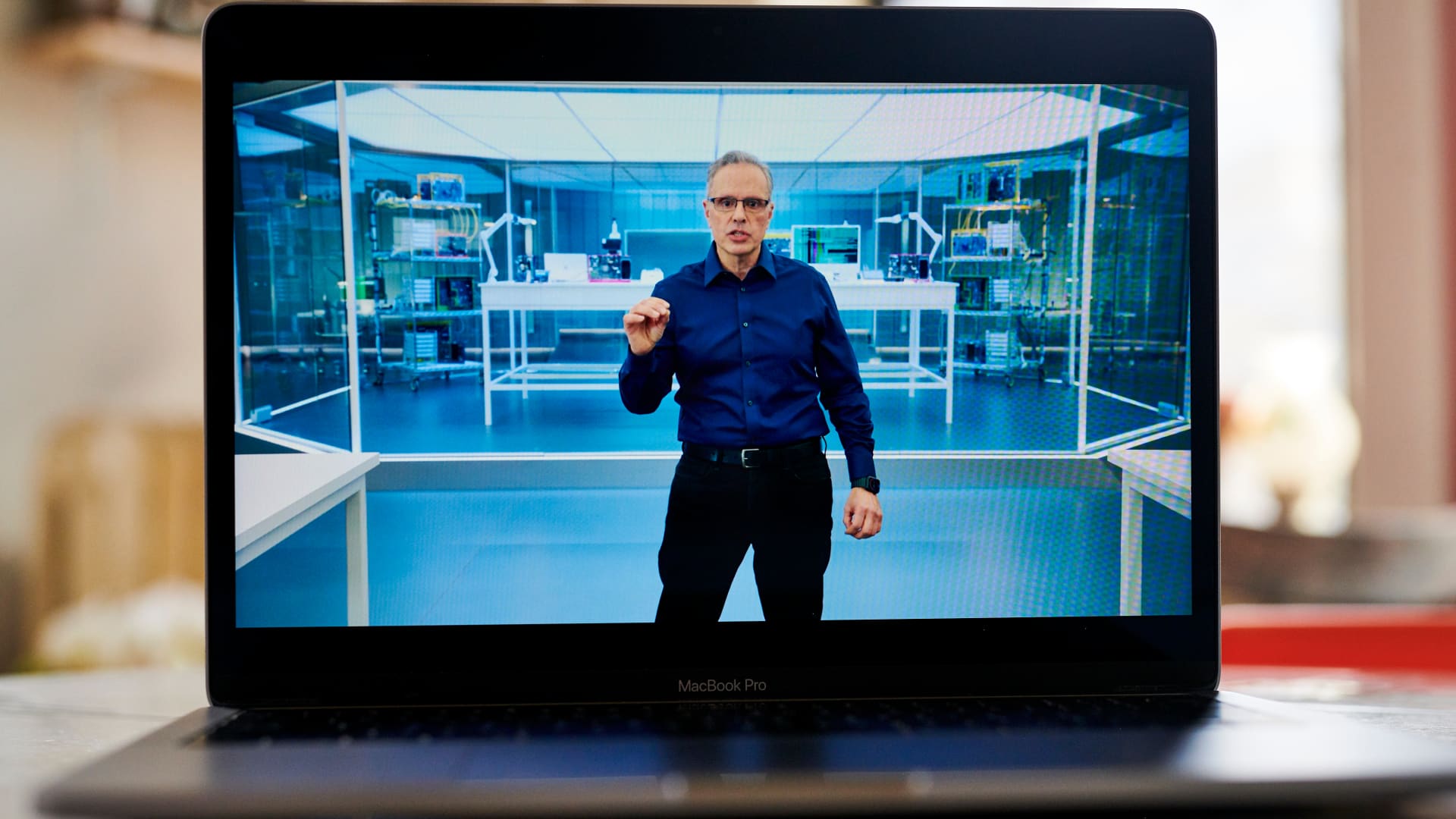 Apple’s chip boss squashes exit rumors, says he’s not leaving the company