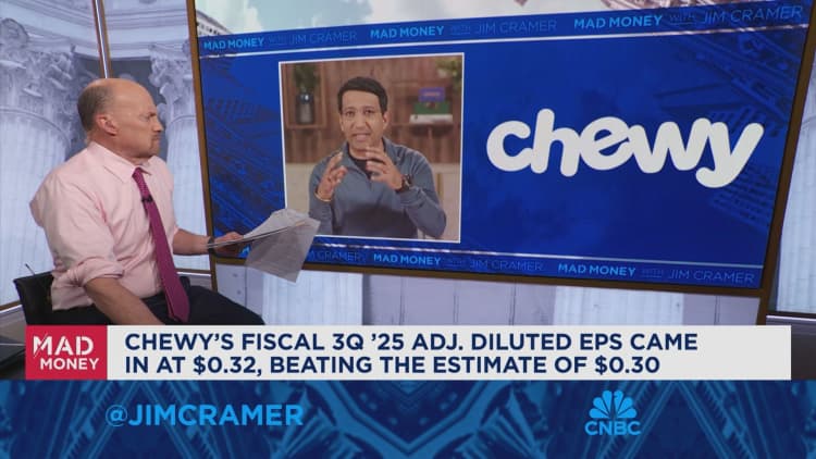 Chewy CEO talks strategy for ’emotive’ pet category after earnings beat