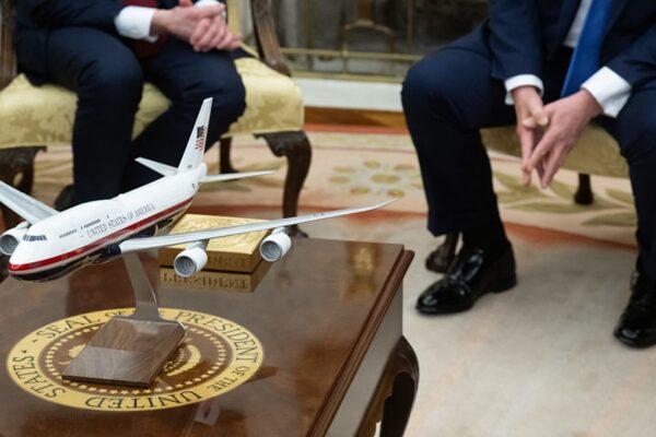 U.S. president’s new Air Force One jet from Boeing delayed again