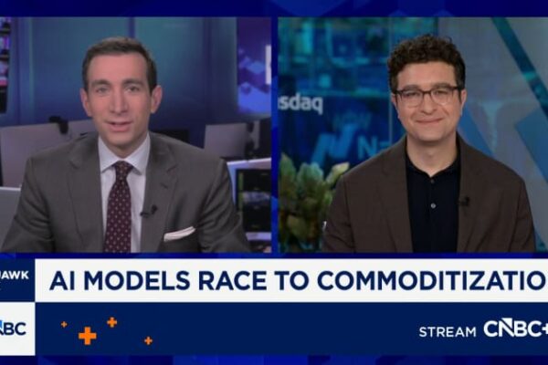 Can a new AI Siri trigger an iPhone super cycle