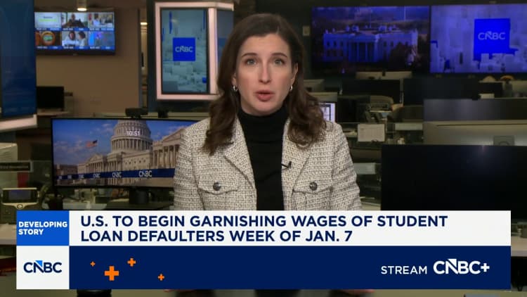 Student loan borrowers at risk of wage garnishment in January