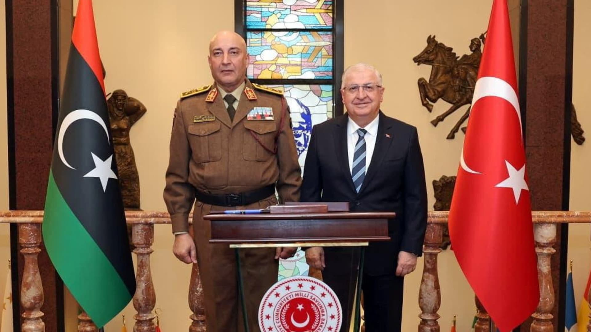 Libyan army’s chief dies in plane crash in Turkey