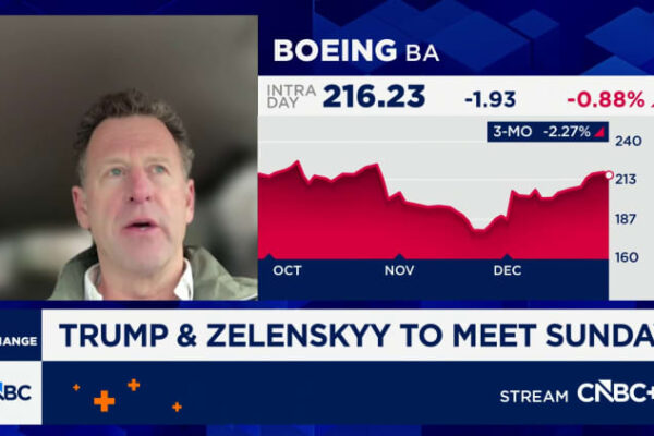 Russian drones pound Ukraine ahead of Zelenskyy-Trump meeting