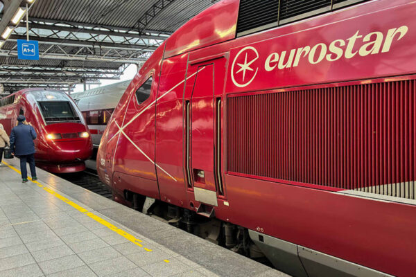 Eurostar hit by power outage during height of New Year travel season