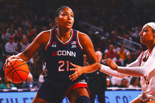 Women’s College Basketball Top 10, Bubble Team NET Rankings: Texas Chases UConn