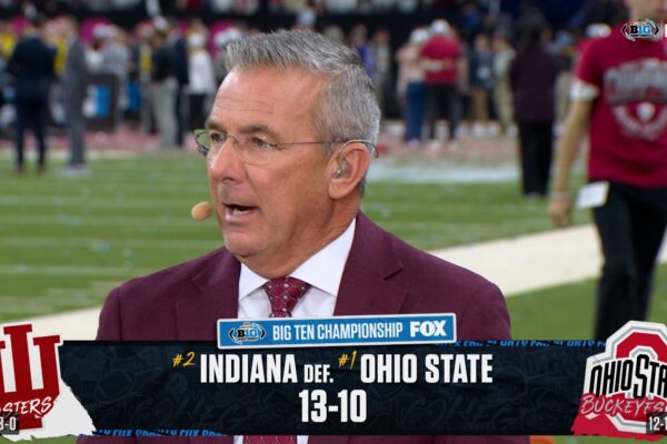 'Greatest turnaround in college football history' 👀 Urban Meyer on Indiana winning B10 Championship