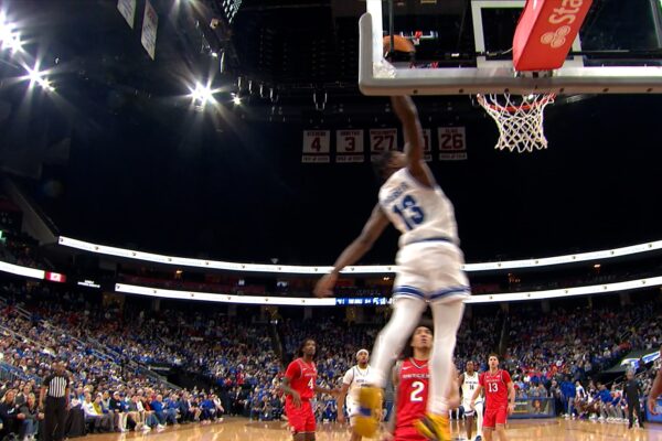 AJ Staton-McCray hits Trey Parker for one-handed SLAM, extending Seton Hall's lead over Rutgers