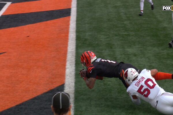 NFL Week 17 Team of the Week: Drake Maye and Derrick Henry Dominate In Wins