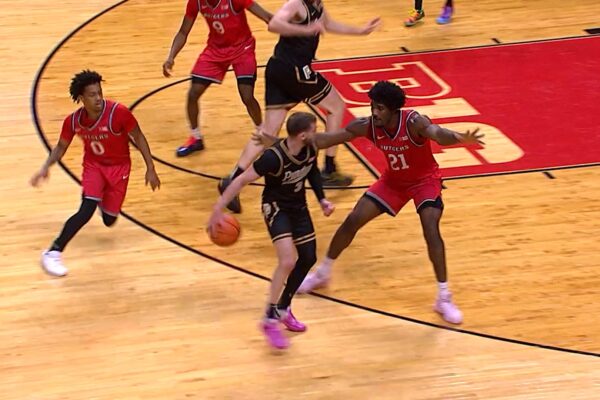 Purdue's Braden Smith’s Behind-the-Back Dime Set Up Oscar Cluff’s Monster Dunk against Rutgers