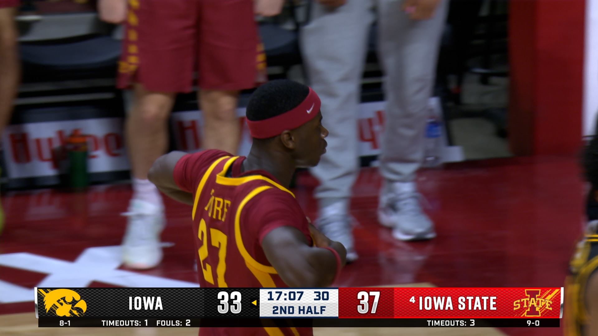 Killyan Toure HAMMERS fastbreak dunk off a steal, extending Iowa State's lead over Iowa