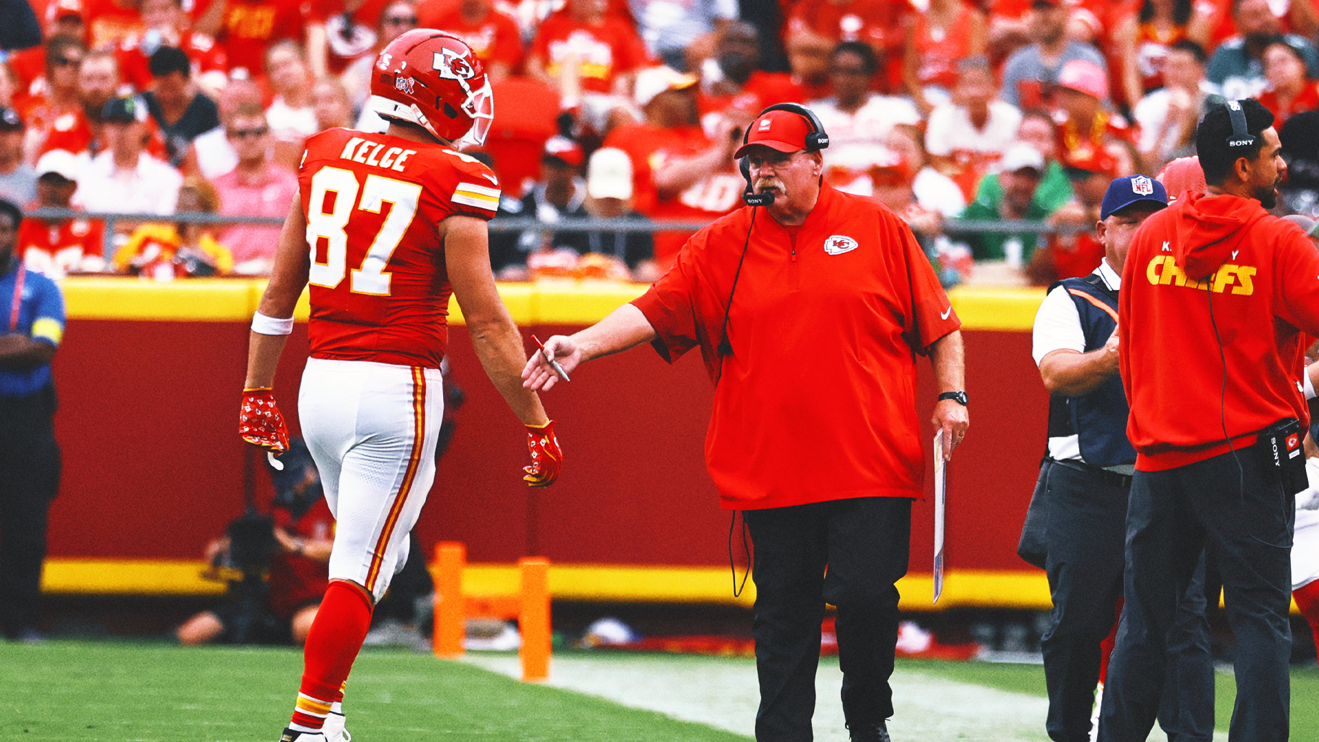 Andy Reid Salutes Travis Kelce Ahead of Possible Final Home Game: ‘Phenomenal Person’