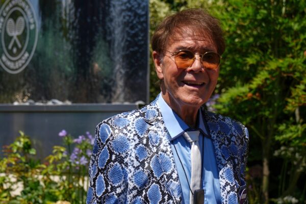 Singer Cliff Richard says he has been treated for prostate cancer