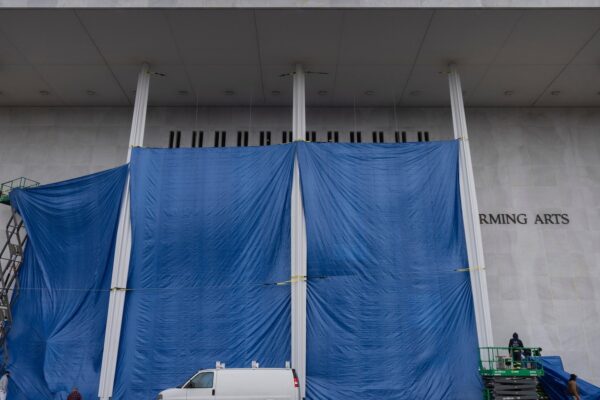 The Kennedy Center starts work to add Trump’s name onto the building