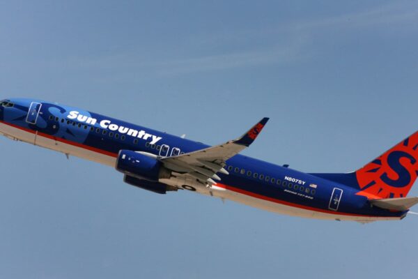 Allegiant to buy Sun Country in .5 billion cash and stock deal