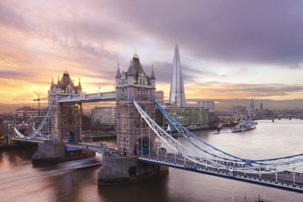 European markets set to open in negative territory as tariff uncertainty lingers