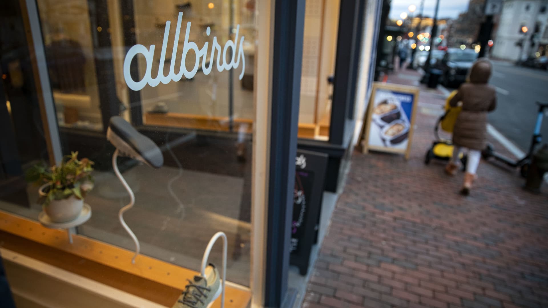 Allbirds becomes latest retailer to close brick-and-mortar stores