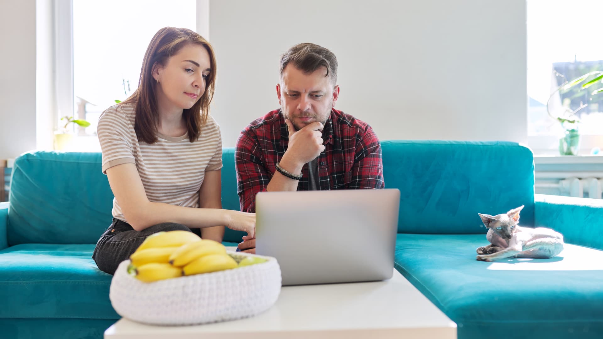 Where investors can find reliable income as U.S. assets see selling pressure