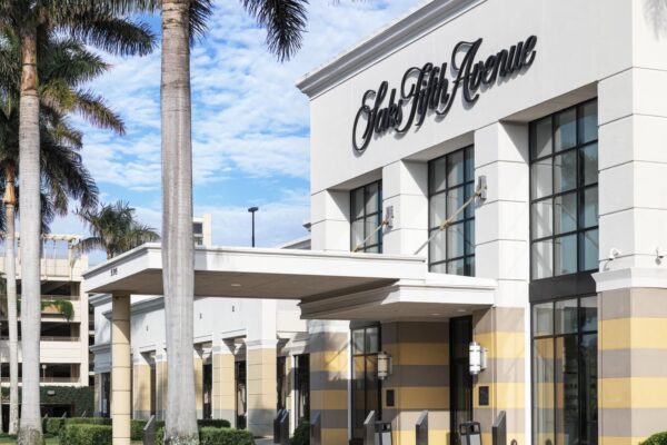 Saks Group reportedly preparing to file bankruptcy after missing debt payment