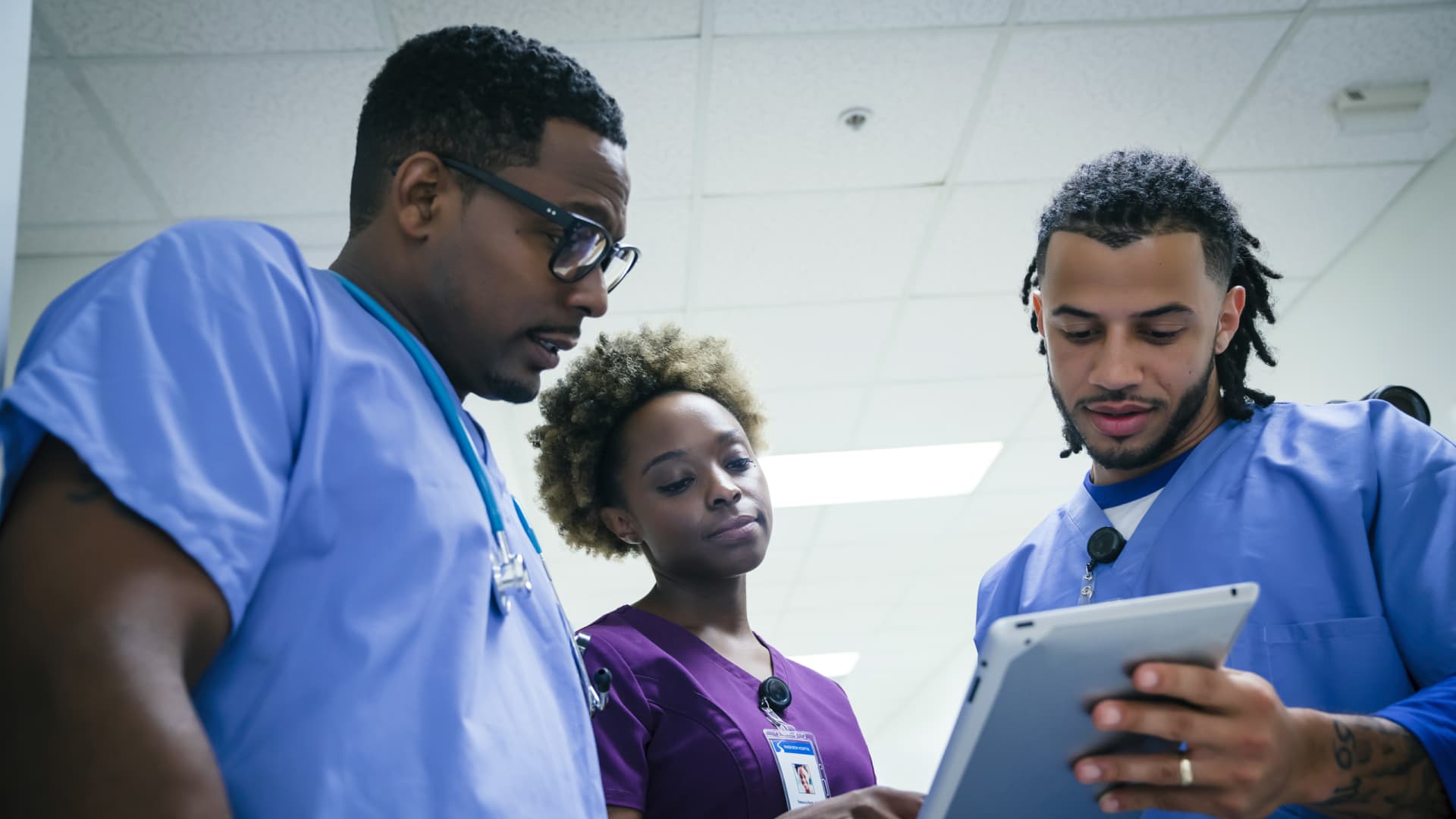 New York City nurses set to strike if hospital deal isn’t reached