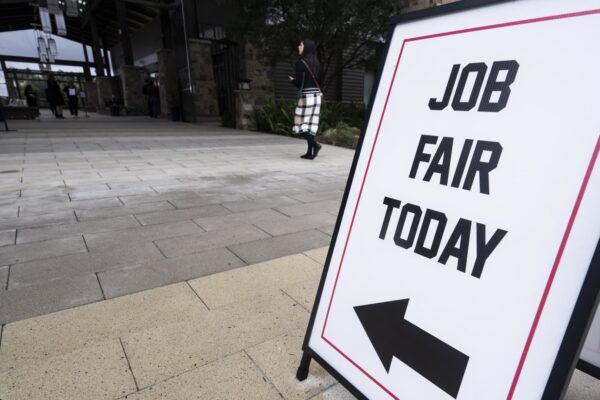 5 things to know before the stock market opens Friday