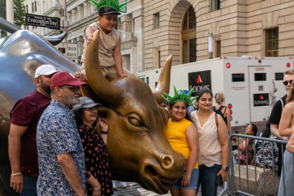 5 things to know before the stock market opens Friday