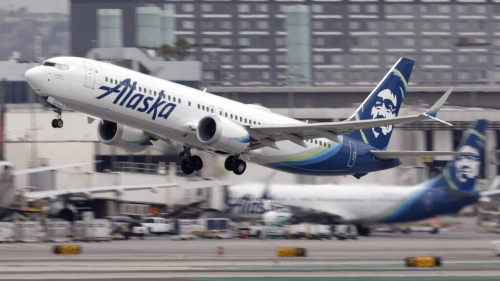 Alaska Airlines buys over 100 Boeing 737-10 jets in carrier’s biggest order