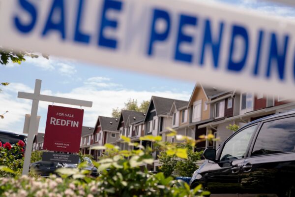 Homebuyers are backing out of deals at the fastest pace since 2017