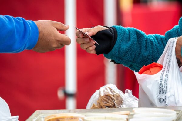 Trump calls for one-year cap on credit card interest rates at 10%