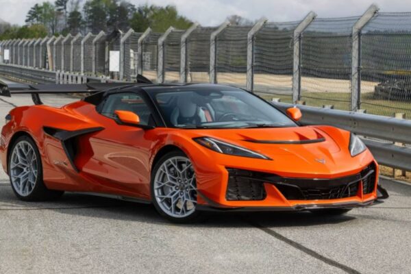 GM posts 5.5% U.S. sales gain in 2025, while Jeep ends annual declines