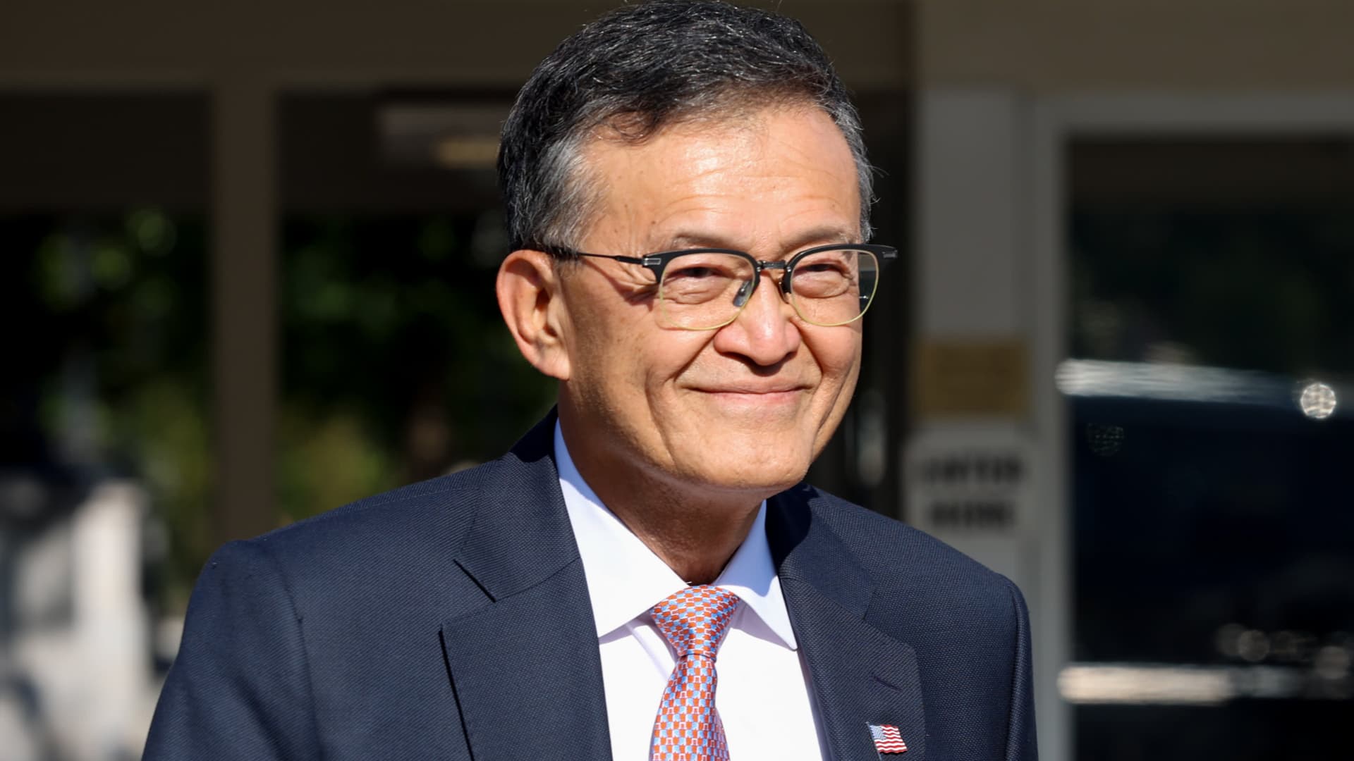 Intel stock rises after Trump touts CEO, government investment