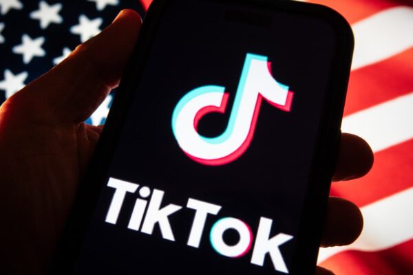 TikTok, other China-linked apps, thrived in the U.S. in 2025