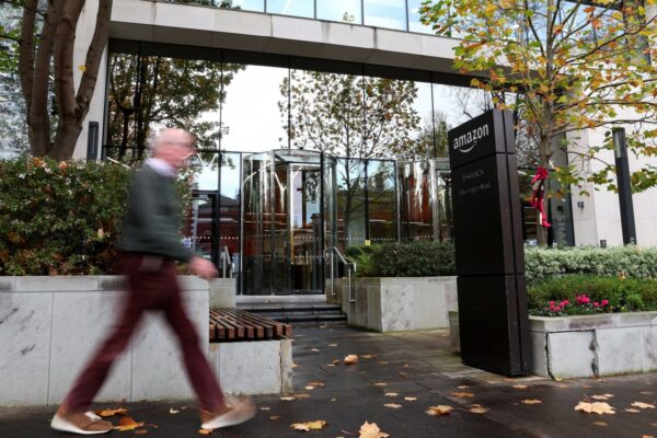 16,000 jobs to be cut in latest anti-bureaucracy push