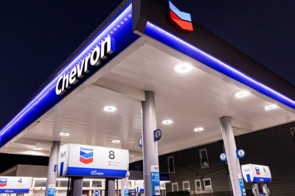 Market sees Chevron the big Venezuela winner. But oil majors face a long road