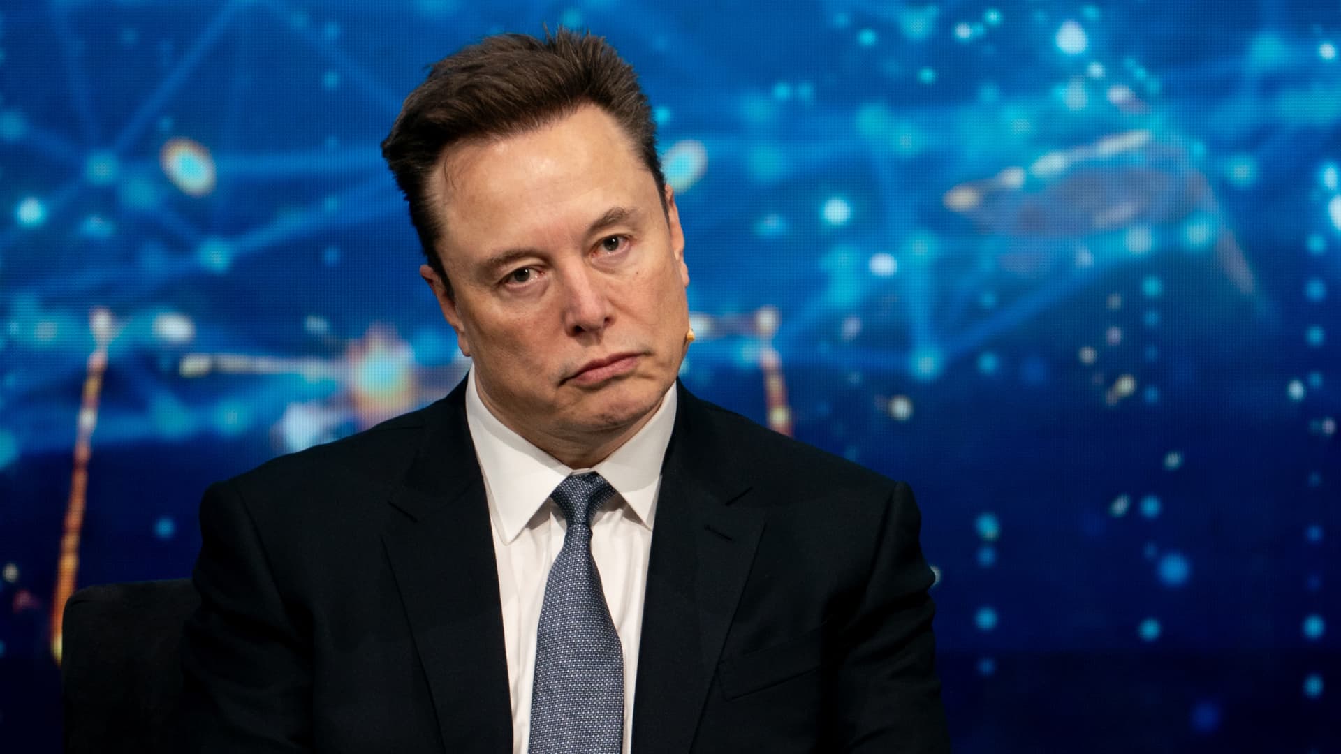 Elon Musk seeks up to 4 billion from OpenAI and Microsoft