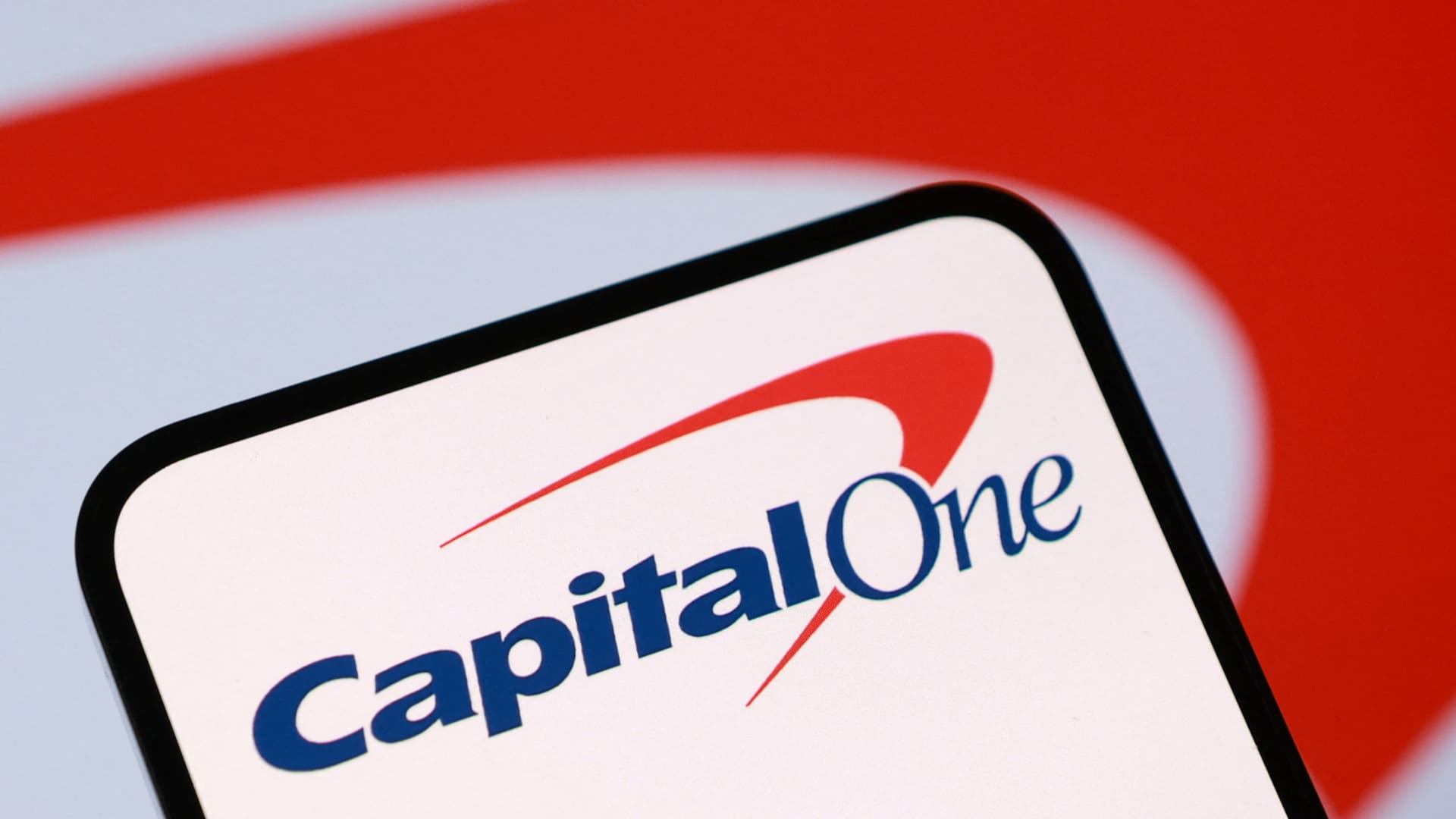 This financial stock has been a winning trade for 13-straight earnings reports