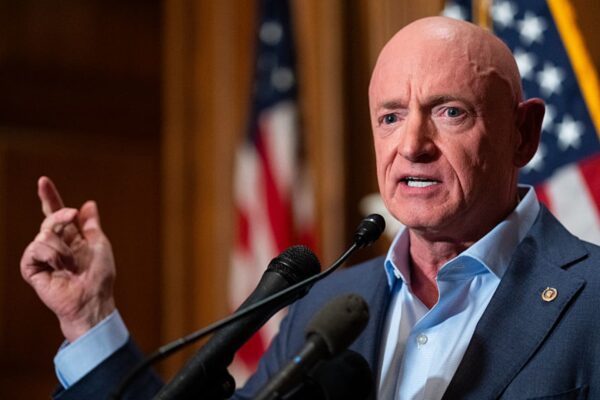 Pentagon to cut Sen. Mark Kelly retirement pay over video: Hegseth