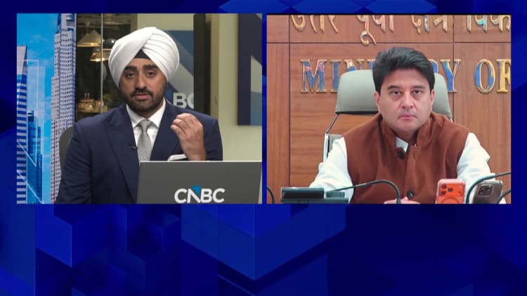 India wants five big airlines — but even two are barely surviving