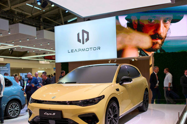 BYD’s China EV deliveries sharply decline in December, but lead overall sales in 2025