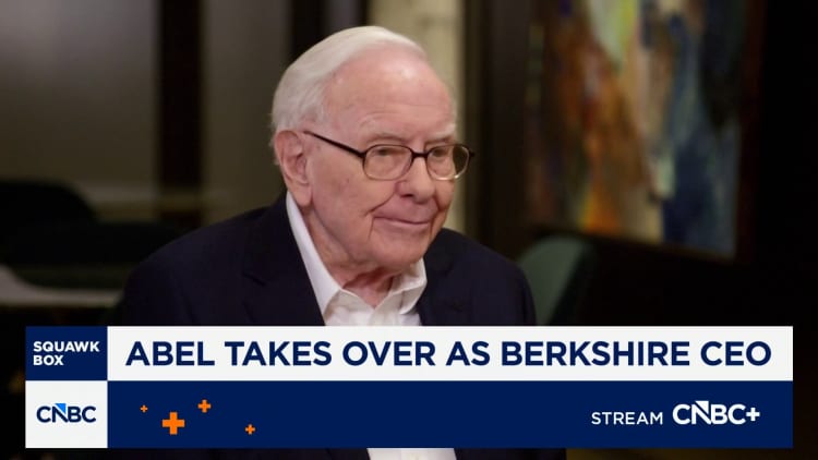 Buffett backs new CEO Abel with ‘huge endorsement’ in CNBC interview