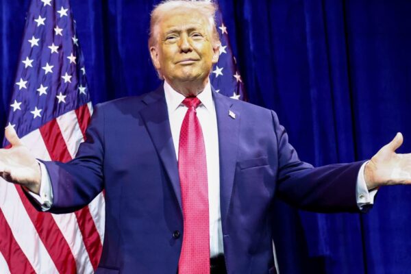 Trump yanks Republicans toward economic populism