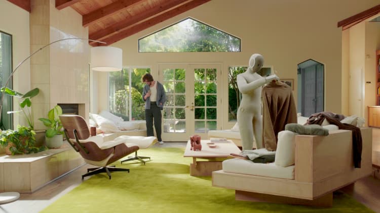 Humanoid robots take over Las Vegas at CES, tech touts future of AI