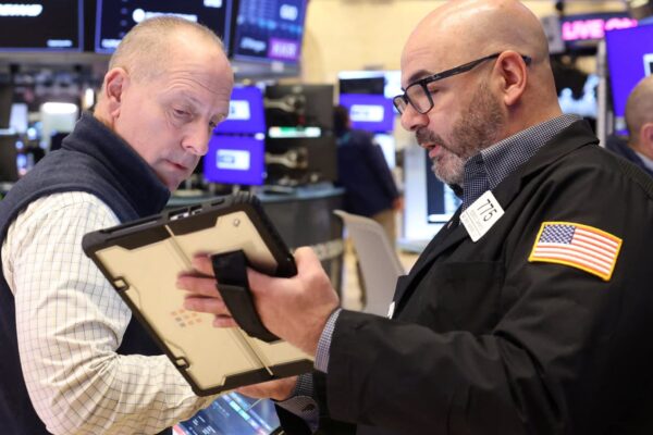 The classic 60/40 strategy makes sense for investors again