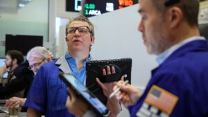 Why this health-care stock isn’t bouncing after preannouncing beat