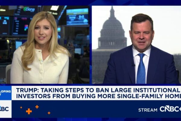 Trump orders representatives to buy 0B in mortgage bonds