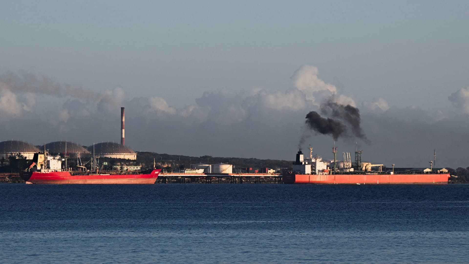 Trump says no more Venezuelan oil or money to go to Cuba